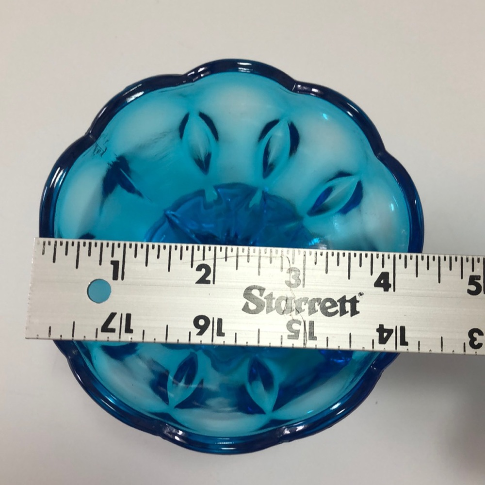 Vintage blue glass pedestal compote dish candy bowl - Picture 5 of 7